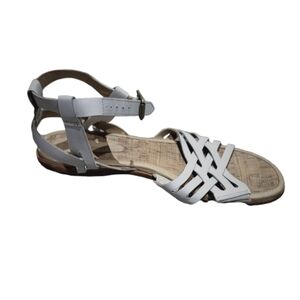 Timberland Katama Strappy Sandl White Women’s Sandals size 8.5